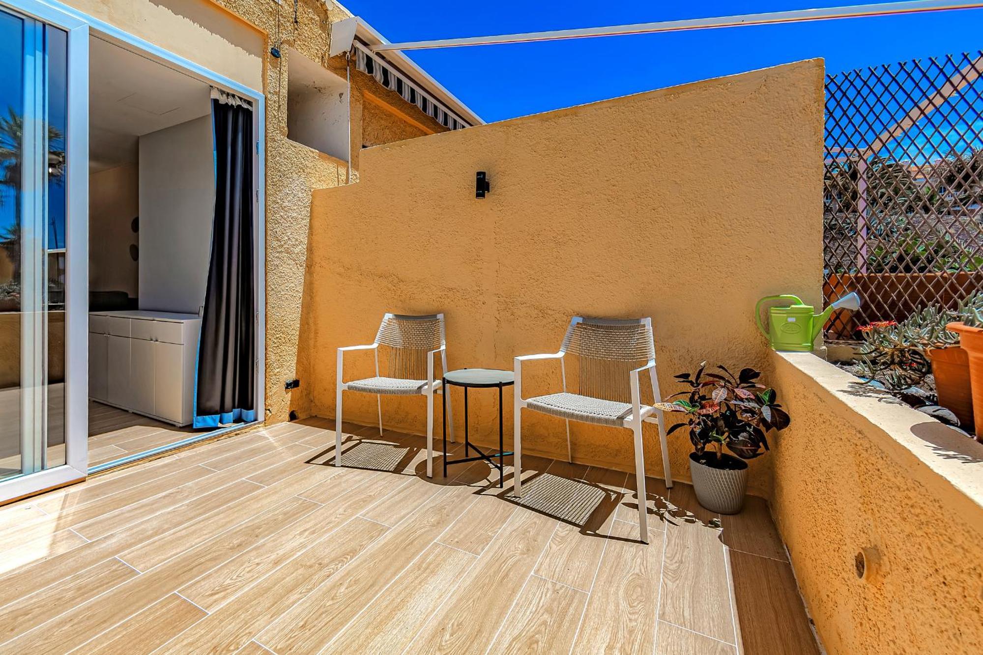 Newly Renovated Studio 2 Min From Playa La Arena Puerto de Santiago  Ngoại thất bức ảnh